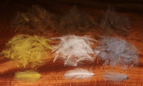Hareline Super Select CDC Feathers